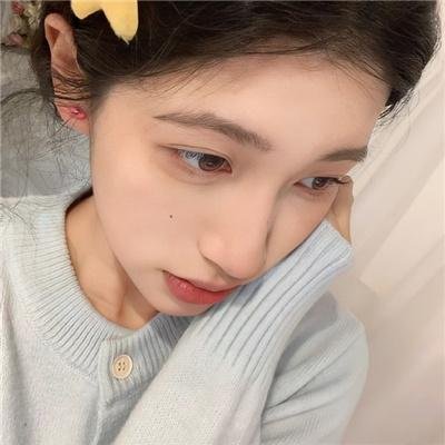 她不当女主很多年